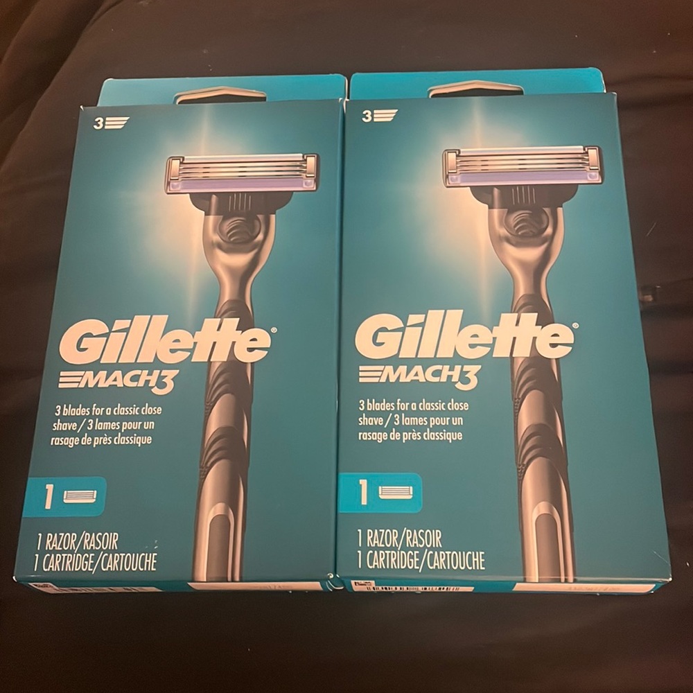 🐻 Men’s Shave Gillette Mach3 razor new in box (set of 2)